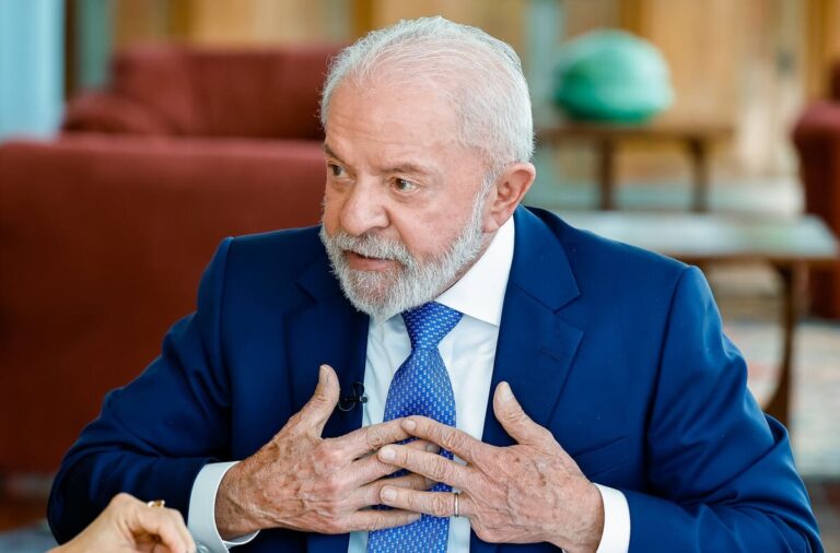 Lula durante entrevista para o Jornal da Band no Palácio da Alvorada.