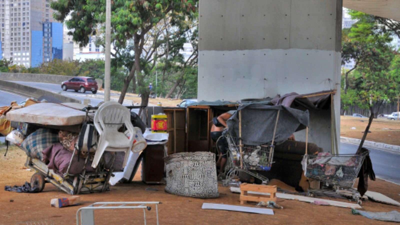 As falhas identificadas pela CGU no acolhimento à população de rua em BH