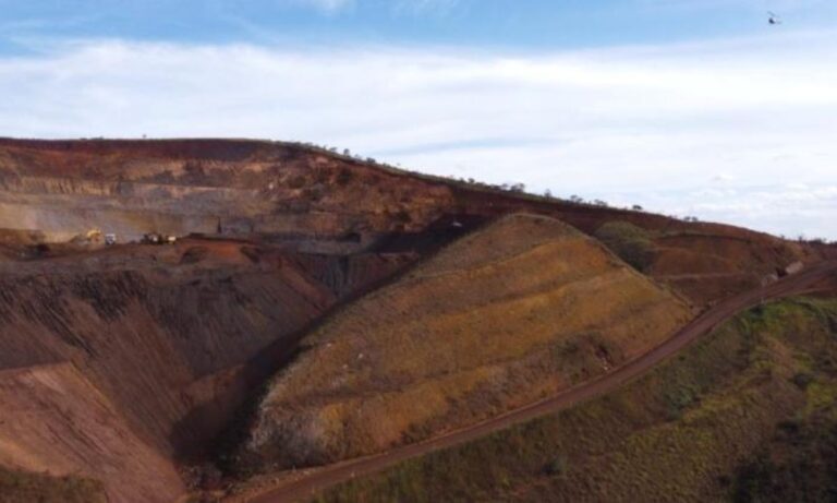 Atividade minerária na Serra do Curral