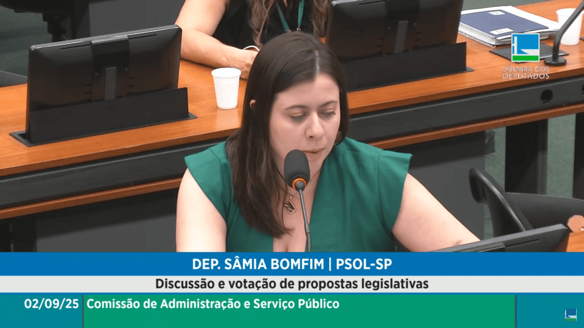 Sâmia Bomfim na Comissão de Administração