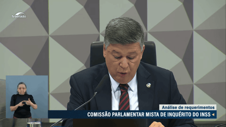 Carlos Viana na CPMI do INSS