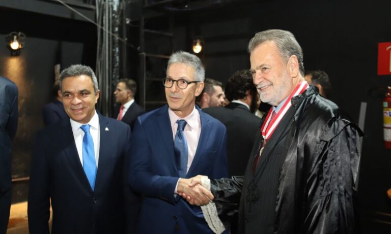 Romeu Zema e Durval Ângelo