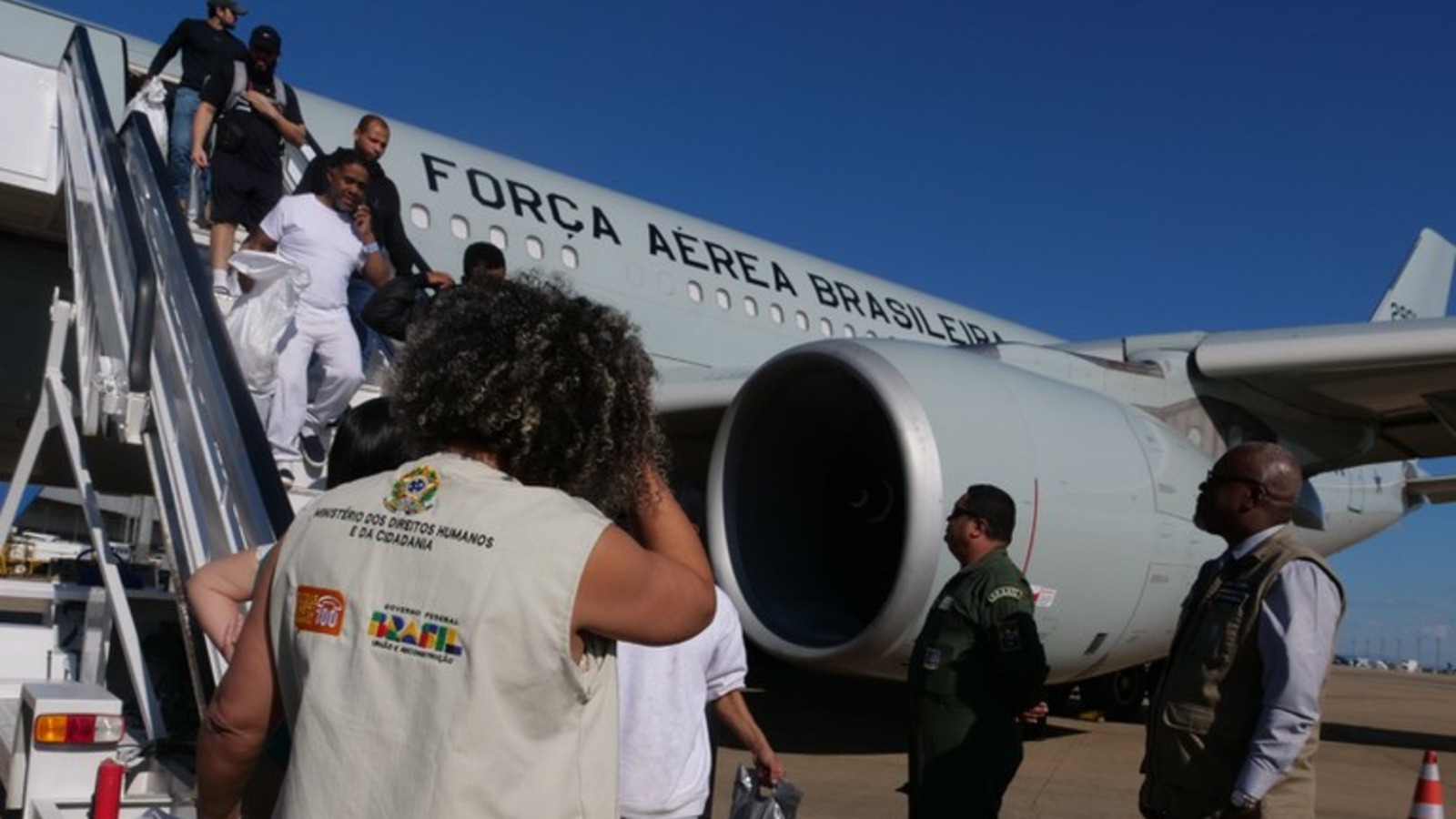 Explosão de deportações leva MPF a estudar centro de acolhimento para repatriados em Minas