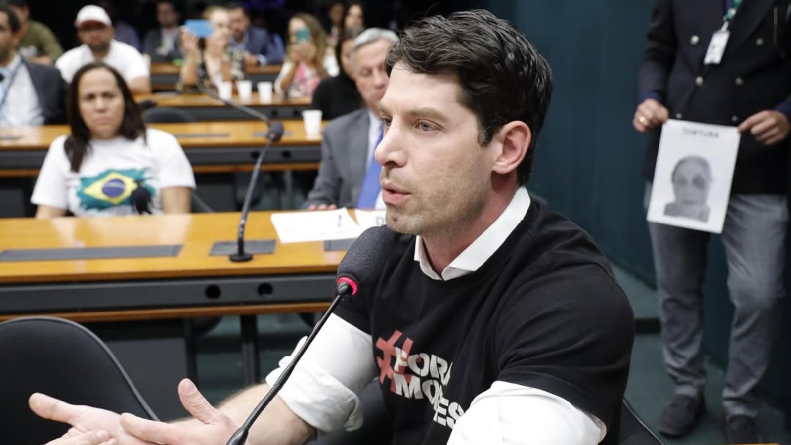O flerte do Partido Novo com o ‘Superman da Jovem Pan’
