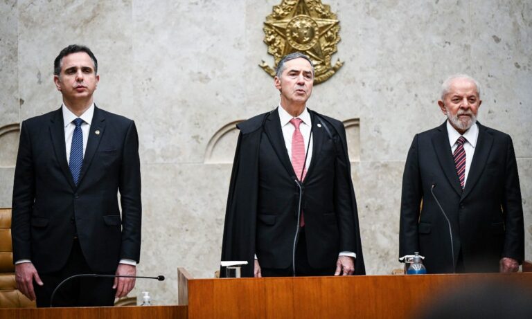 Rodrigo Pacheco, Luís Roberto Barroso e Lula