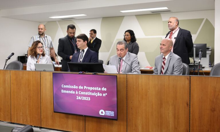 Deputados na PEC da Copasa