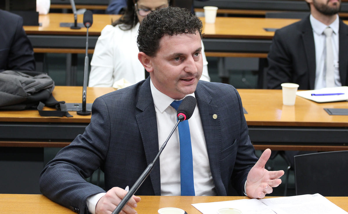 Rafael Pezenti na Comissão de Agricultura