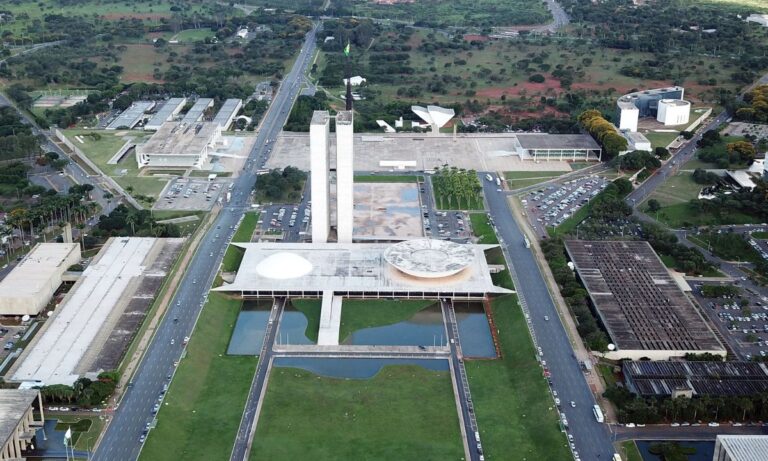 A Praça dos Três Poderes