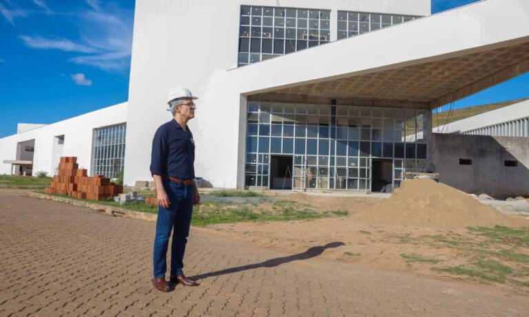 O governador Romeu Zema