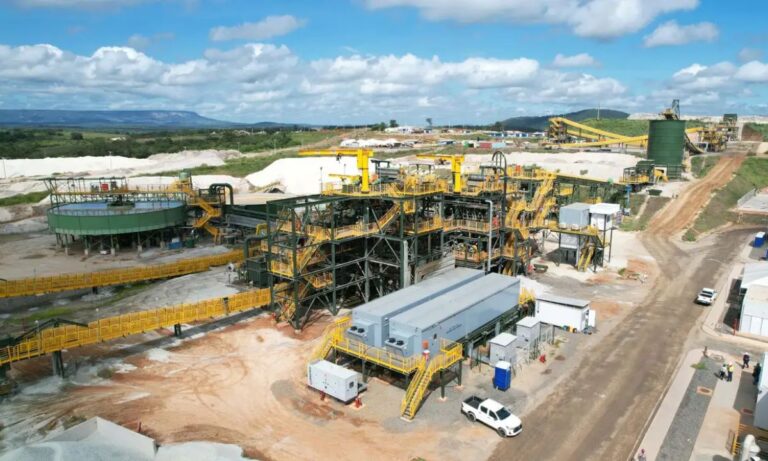 Produção de litio em MG