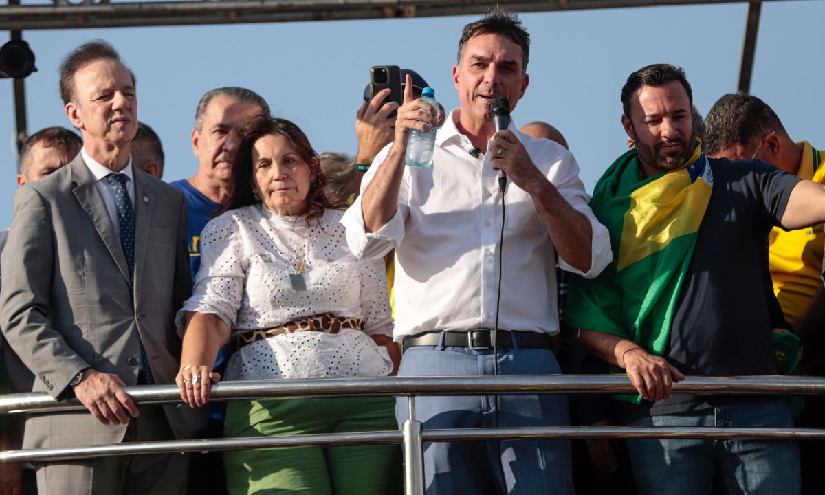 O senador Flávio Bolsonaro