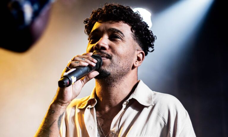 O cantor Flávio Renegado