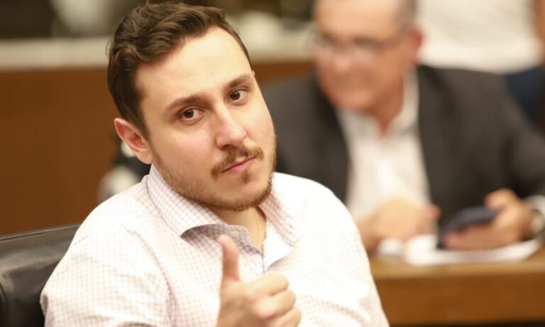 O vereador Lucas Ganem