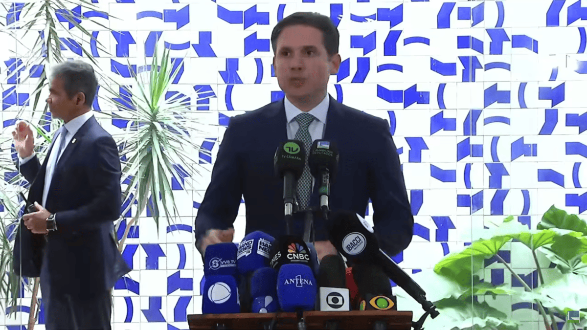 Hugo Motta no Salão Verde