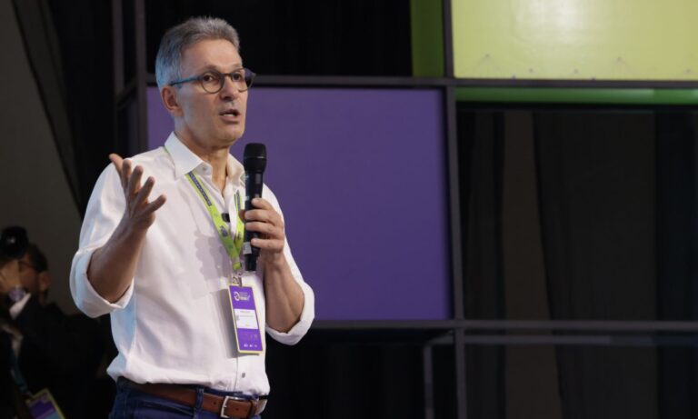 O governador Romeu Zema