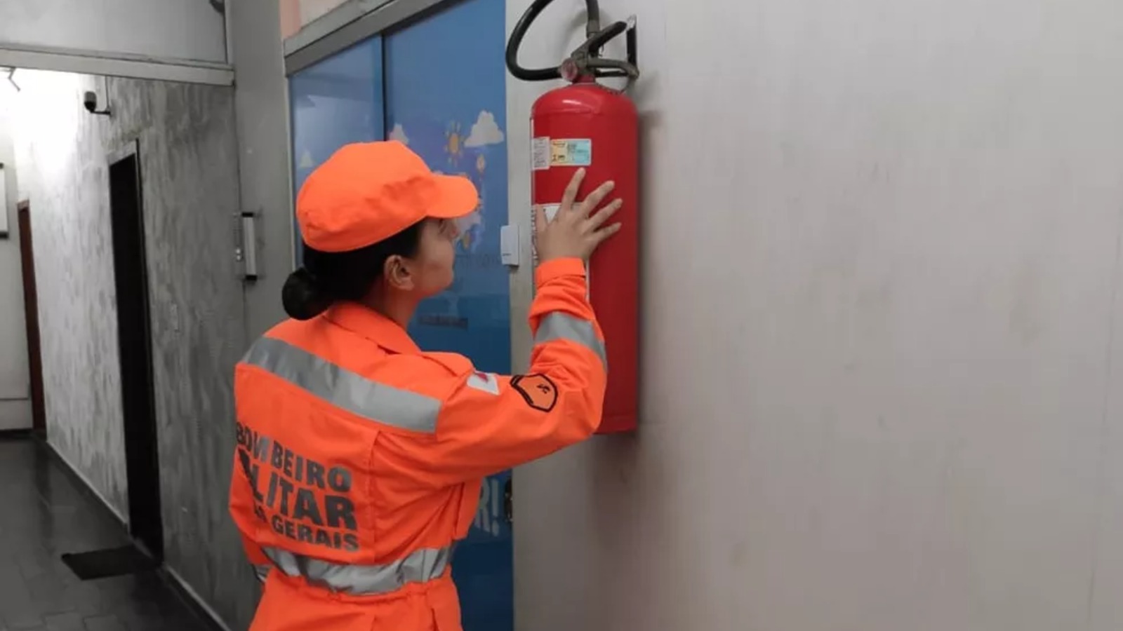 Bombeiros notificam metrô de BH por falhas em sistema de combate a incêndios