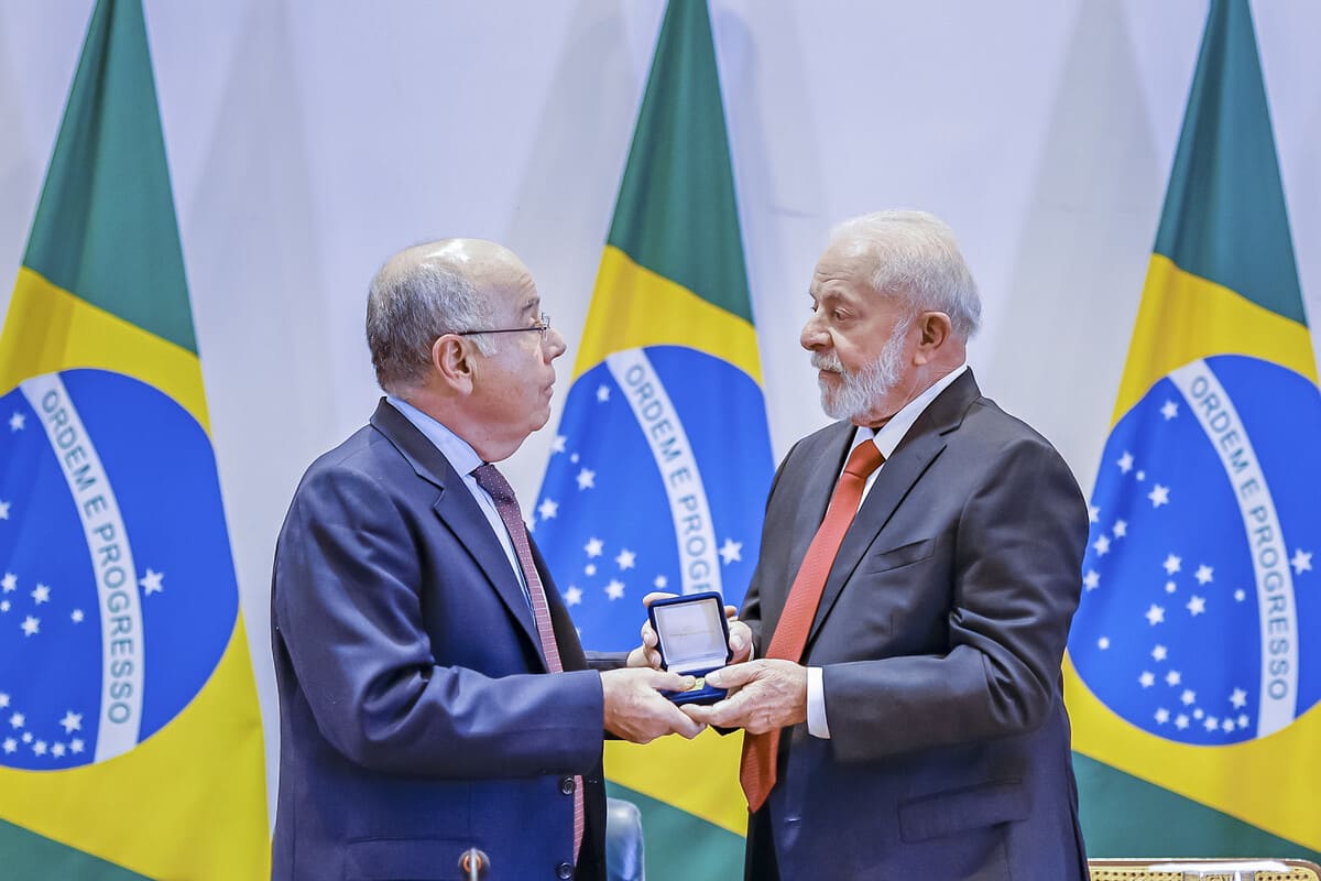 Mauro Vieira e Lula na cerimônia de Condecoração de Ordem Rio Branco em 2023
