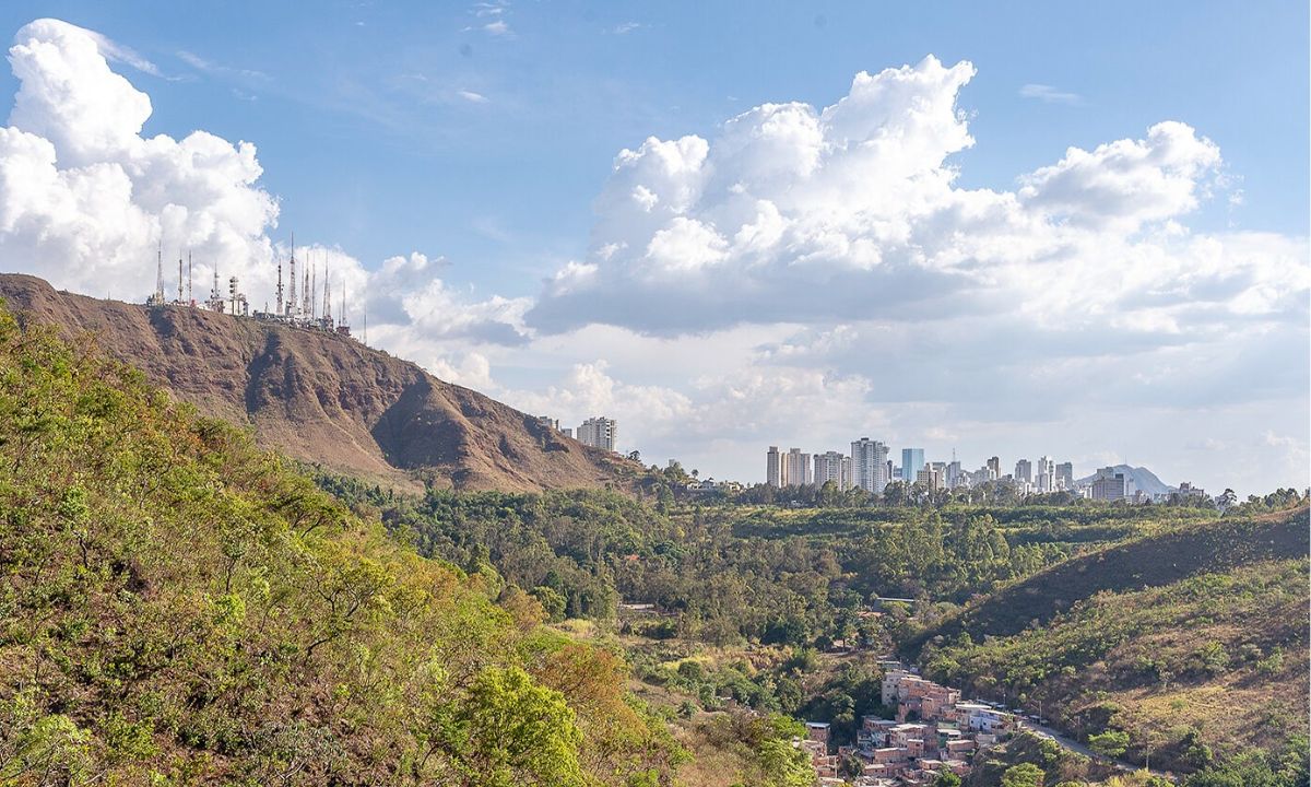 Construções na Serra do Curral