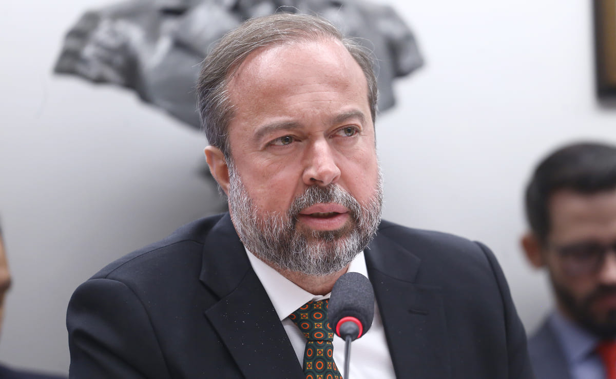 Alexandre Silveira na CREDN em outubro de 2025