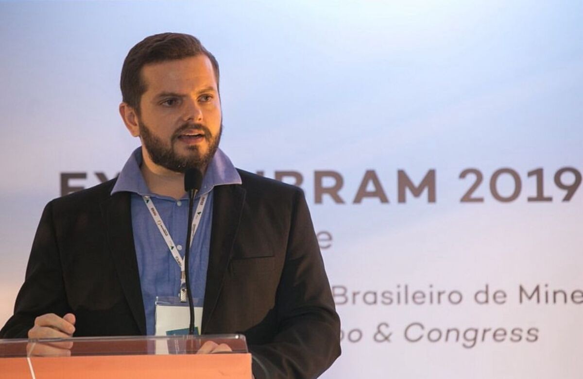 O ex-vice-prefeito de Itaúna, Hidelbrando Neto