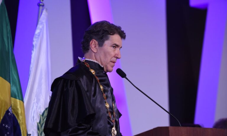 O ex-procurador Jarbas Soares