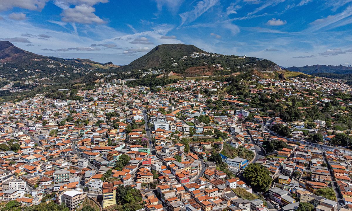 Foto mostra a cidade de Nova Lima