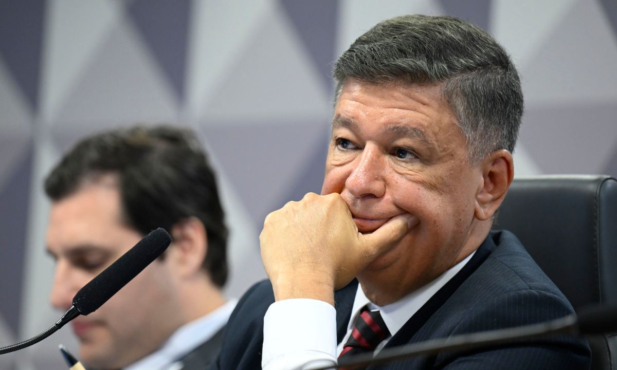 O senador Carlos Viana