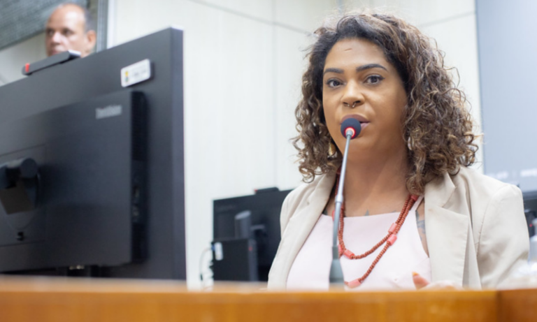 A vereadora Juhlia Santos, do Psol.