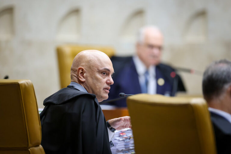 Na foto, o ministro Alexandre de Moraes, durante julgamento do STF.