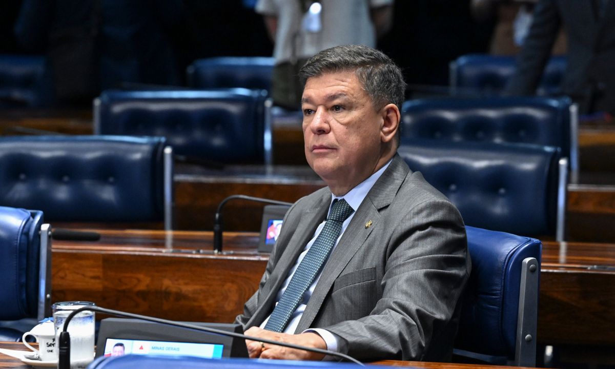O senador Carlos Viana
