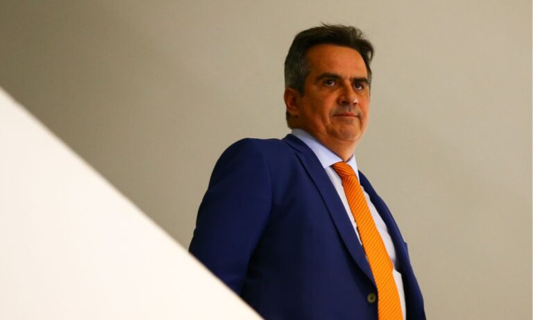 O senador Ciro Nogueira é presidente nacional do PP.