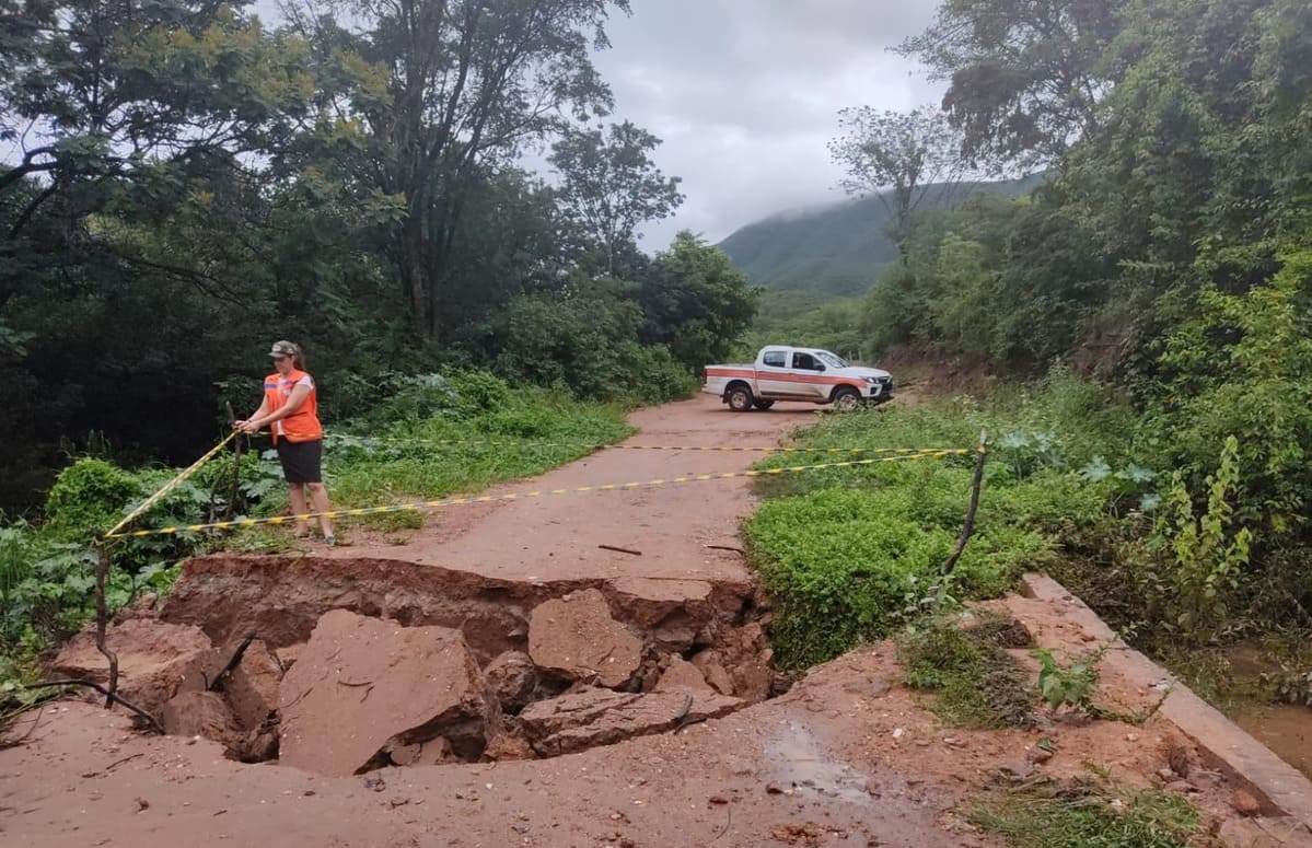 Chuva em Espinosa (MG)