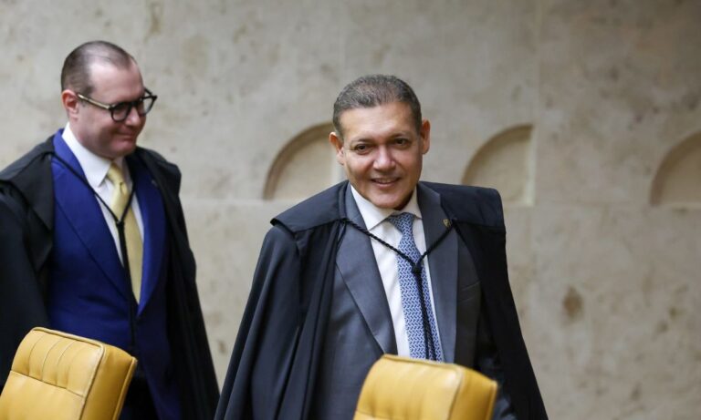 Os ministros André Mendonça e Nunes Marques