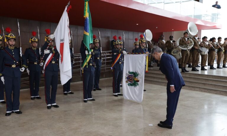 Romeu Zema na posse em 1º de janeiro de 2023