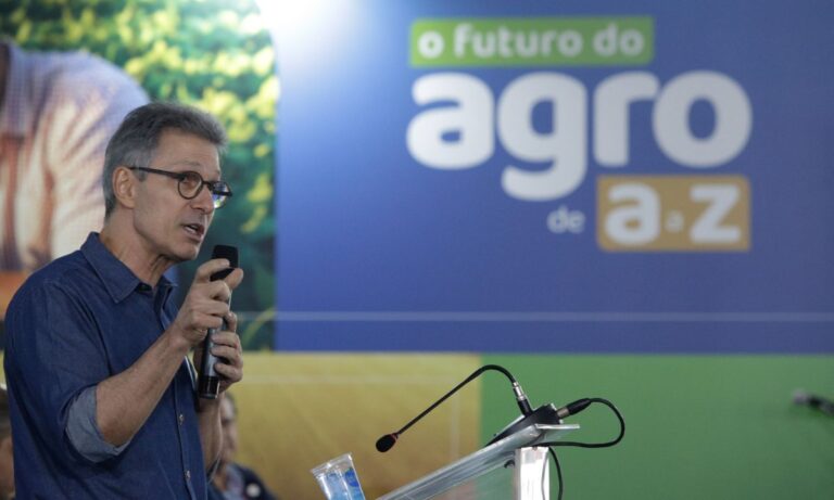 O governador Romeu Zema