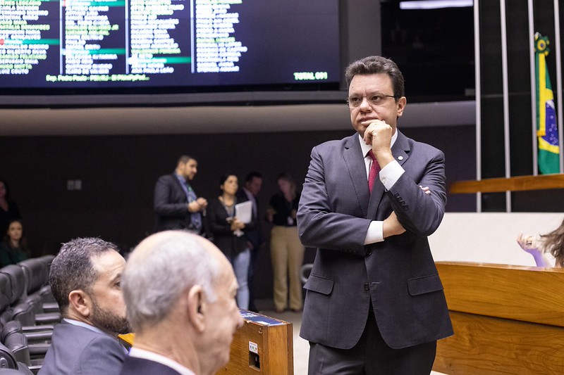 Na foto, Odair Cunha na Câmara