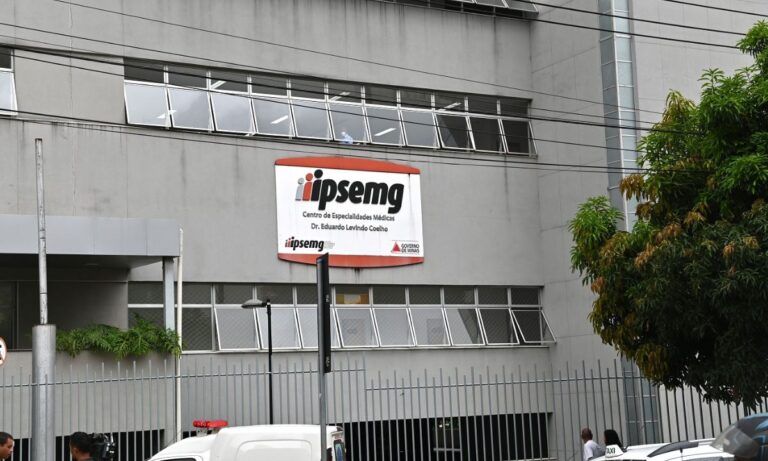Fachada do Centro de Especialidades Médicas Dr. Eduardo Levindo Coelho, vinculado ao Ipsemg, em BH