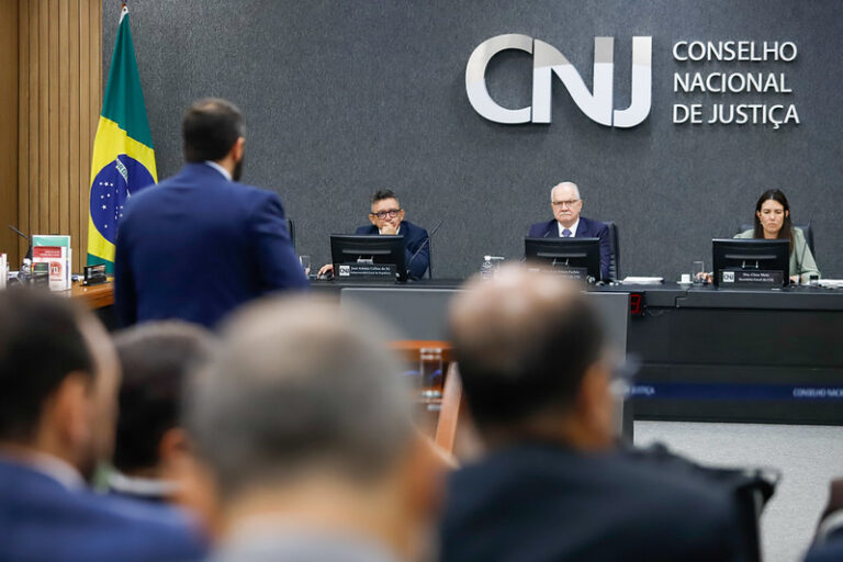 Na foto, sessão plenária do Conselho Nacional de Justiça