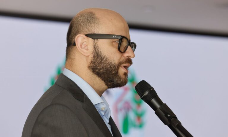 O ex-secretário de Educação de MG, Rossieli Soares