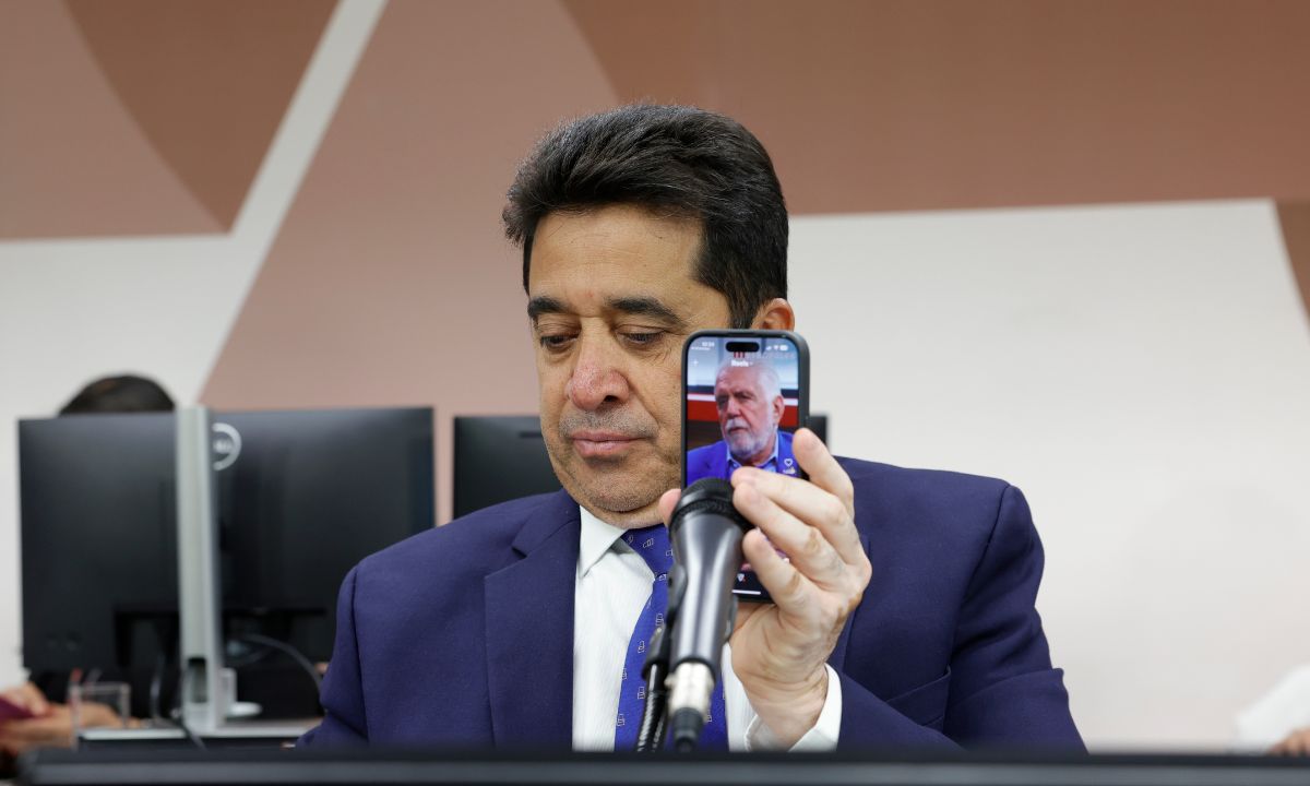 Na foto, o deputado estadual Sargento Rodrigues durante sessão da ALMG