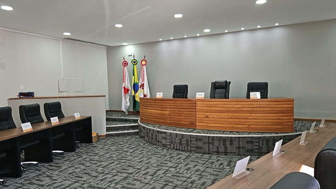 Justiça absolve ex-vereadora de Nova Lima acusada de desviar R$ 266 mil de verba de gabinete