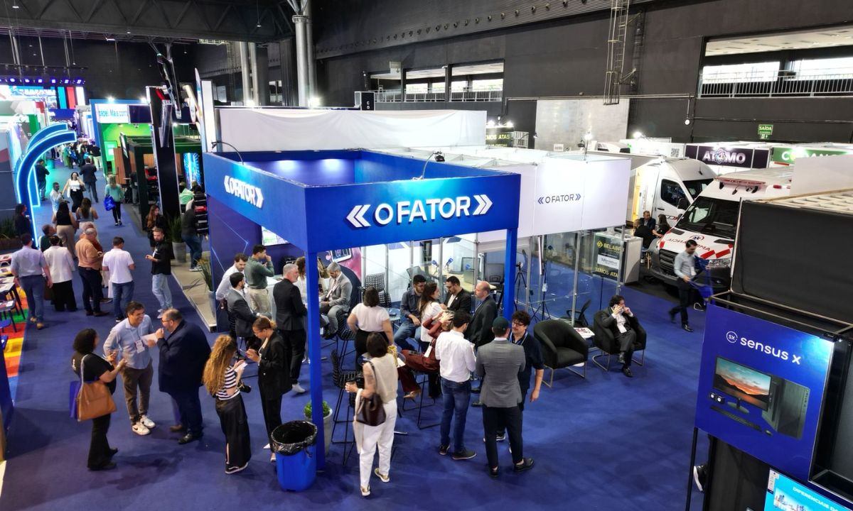 Imagem aérea do estande de O Fator no Congresso da AMM