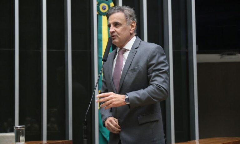 O deputado federal Aécio Neves