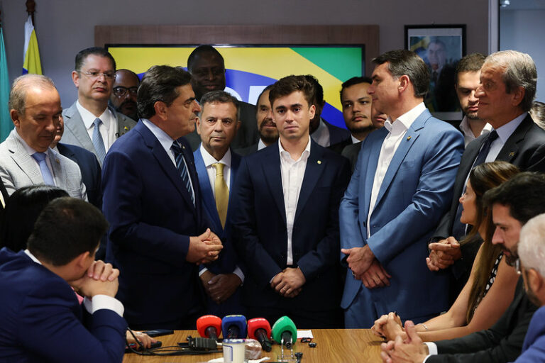 Encontro da cúpula do PL com nomes mineiros