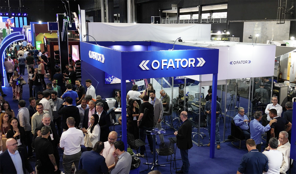 estande do O Fator no congresso AMM expominas