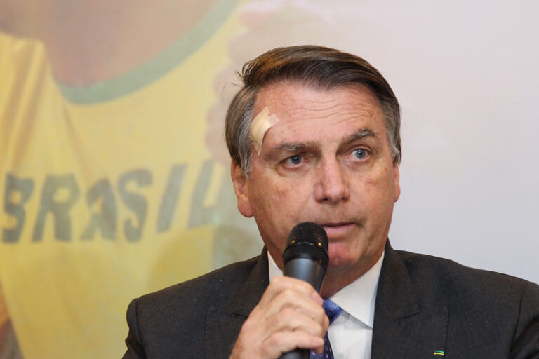 Na foto, o ex-presidente Jair Bolsonaro
