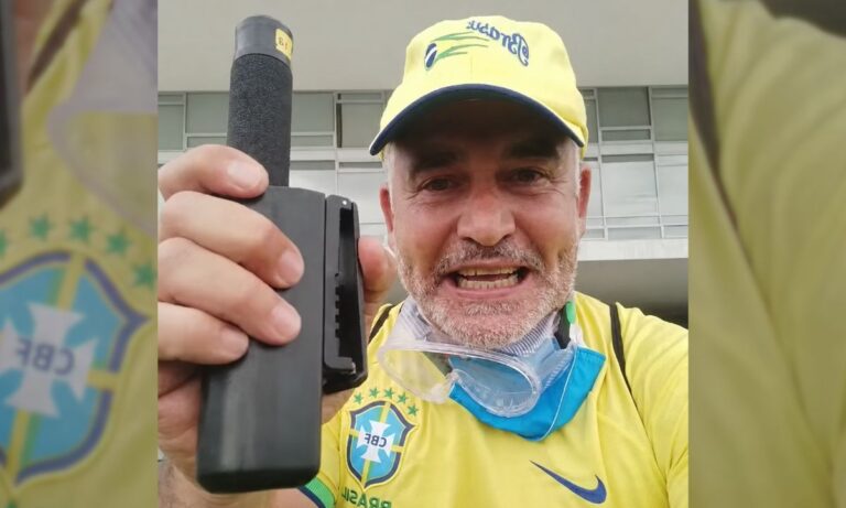 Antônio Carlos de Freitas aparece em vídeo
