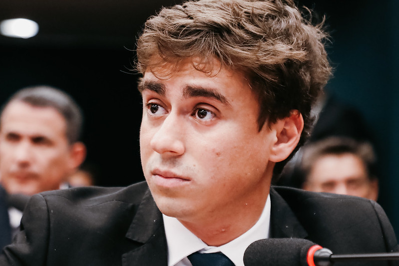 O deputado federal Nikolas Ferreira (PL) durante comissão na Câmara