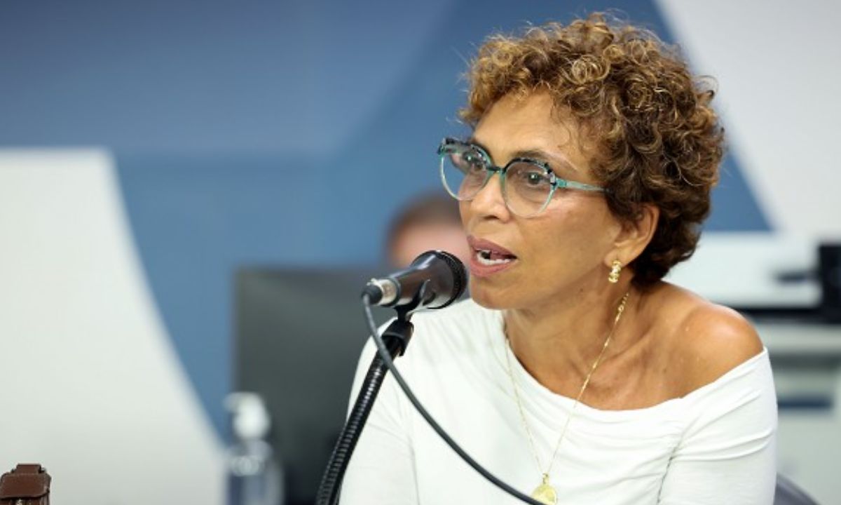 Marília em plenario