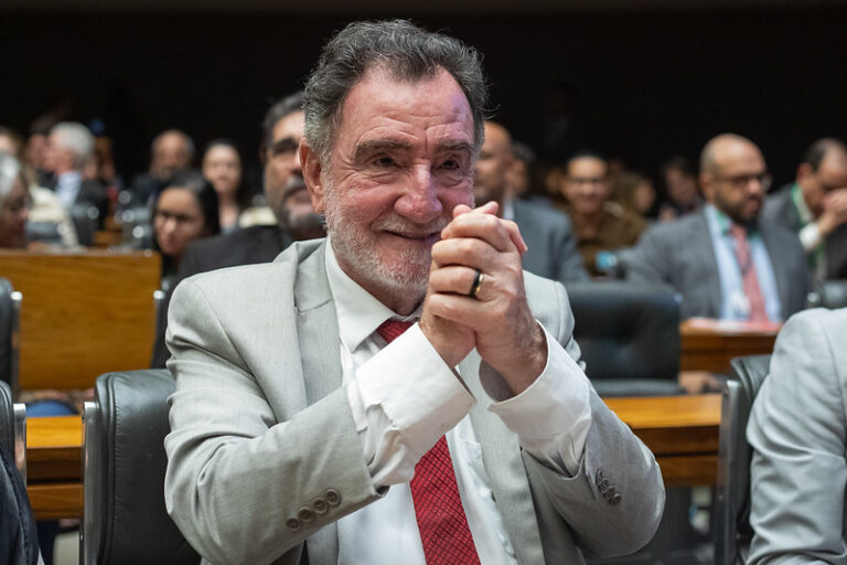 O deputado federal Patrus Ananias